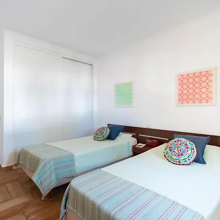 House Balaia, דירה אלבופיירה